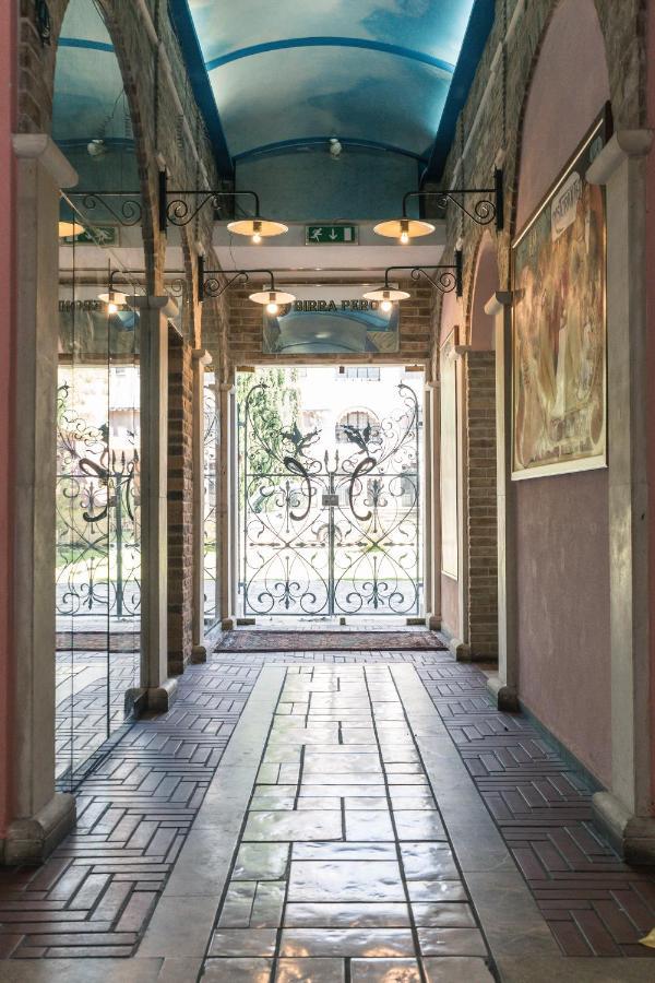 Il Castello Di Perano Hotel Kültér fotó