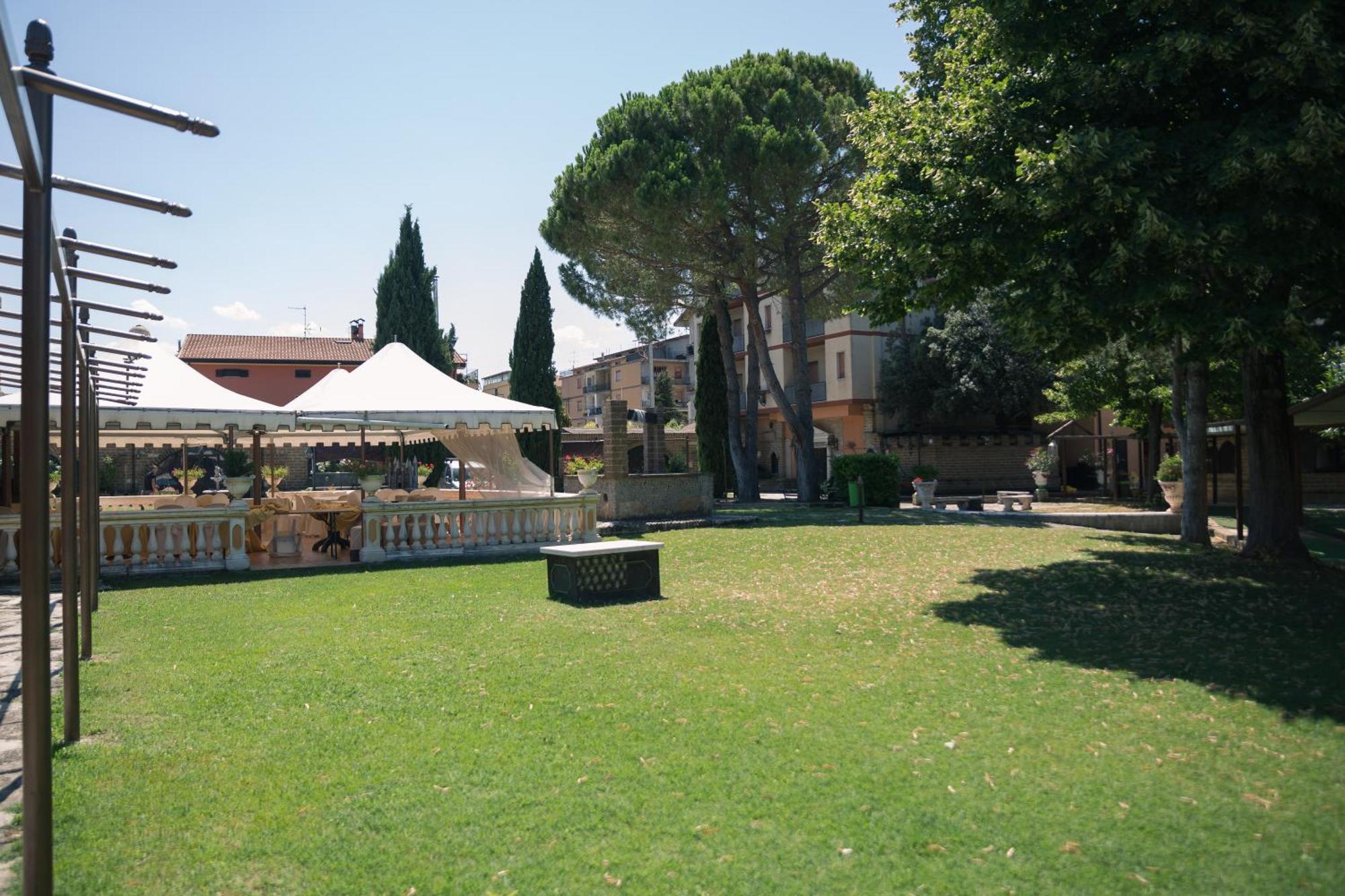 Il Castello Di Perano Hotel Kültér fotó