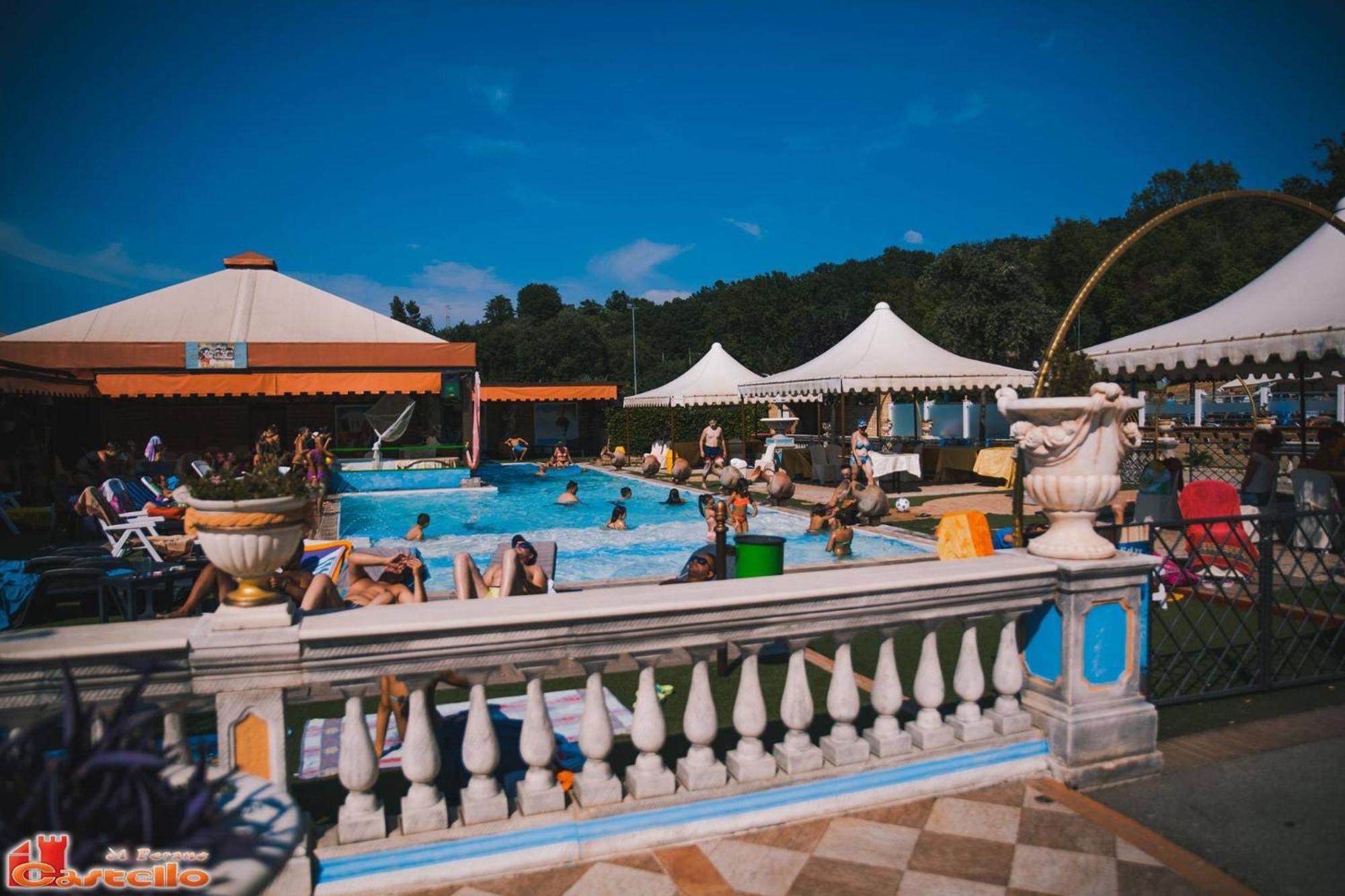 Il Castello Di Perano Hotel Kültér fotó
